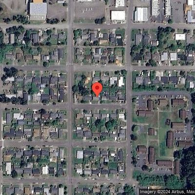 1042 Maryland Ave, Coos Bay, OR 97420