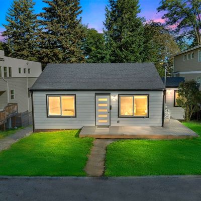 10420 2 Nd Pl Sw, Seattle, WA 98146