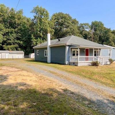 10437 Tetotum Rd, King George, VA 22485