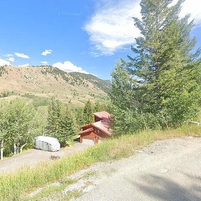 1045 Upper Cache Creek Dr, Jackson, WY 83001