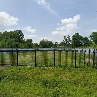 1047 Glen Ave, Houston, TX 77088