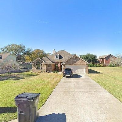 10469 Valley Dr N, Willis, TX 77318