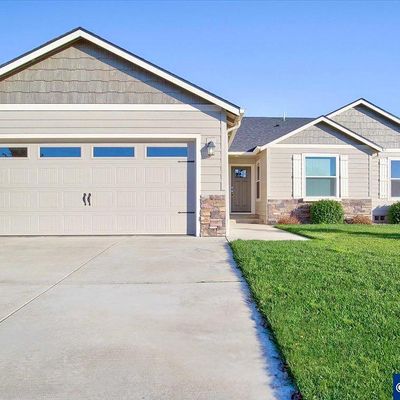 1047 Sommerville Lp, Harrisburg, OR 97446