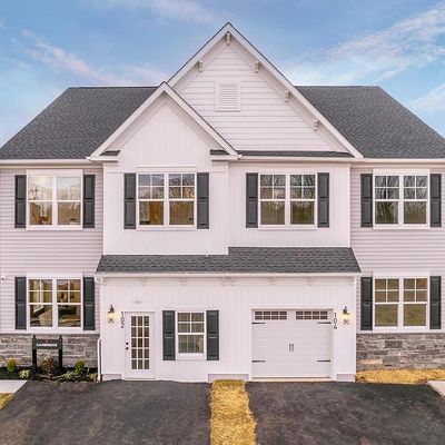 105 Catherine Court, Chalfont, PA 18914