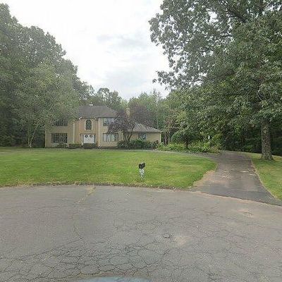 105 Doe Meadow Ct, Southington, CT 06489