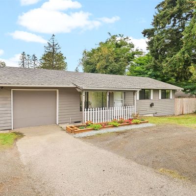 105 Nw Riddell Rd, Bremerton, WA 98310