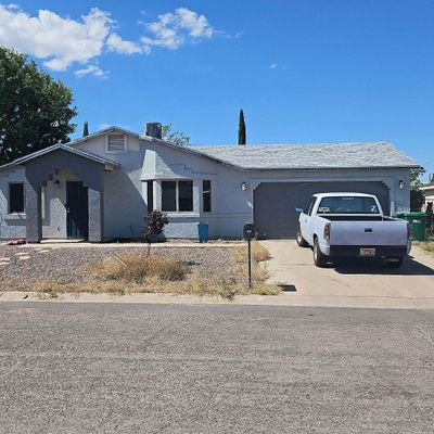 105 Tomahawk Dr, Huachuca City, AZ 85616