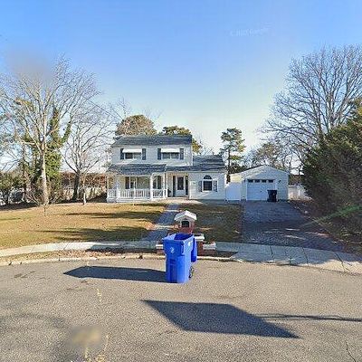 1052 Bell Ct, Toms River, NJ 08753