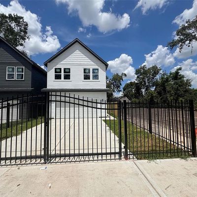 1052 Marjorie St, Houston, TX 77088