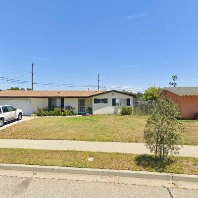 1055 Via Esmeralda, Santa Maria, CA 93455