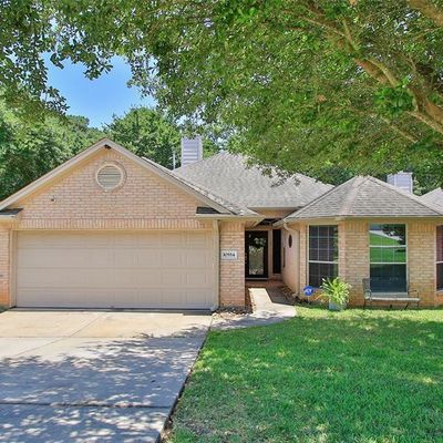 10554 Parkside Dr, Willis, TX 77318