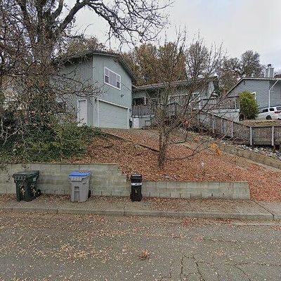 1058 Adams St, Lakeport, CA 95453