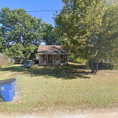 106 E 3 Rd St, Brookville, KS 67425