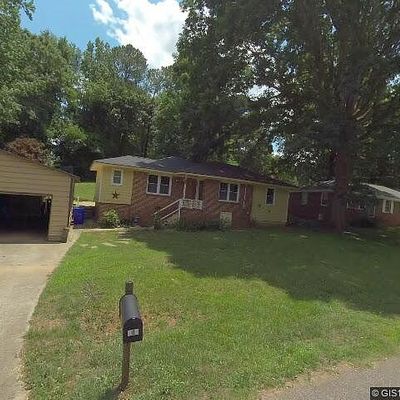 106 Pineview Dr, Monroe, GA 30655