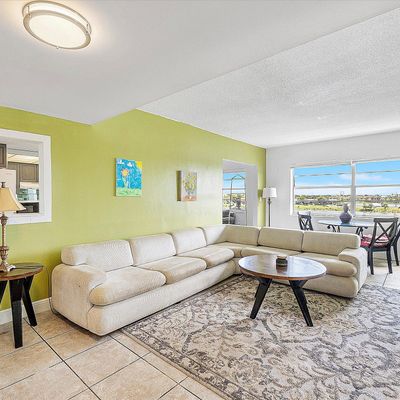 1060 Crystal Lake Drive, Deerfield Beach, FL 33064