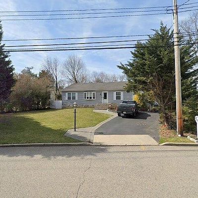 1060 Savannah St, Toms River, NJ 08753