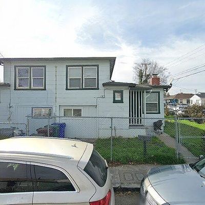 10605 E St, Oakland, CA 94603