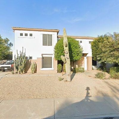 1066 E Oakland Ct, Gilbert, AZ 85295