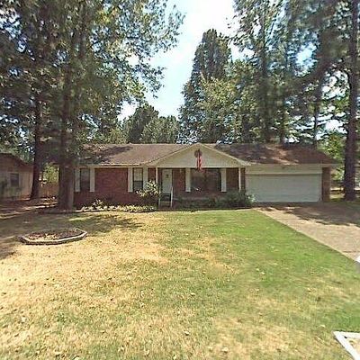 107 Foxdell Cir, Jacksonville, AR 72076