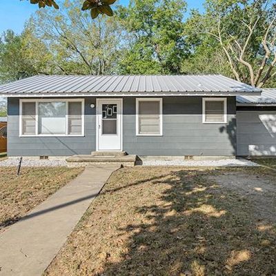 107 Frances St, Mineola, TX 75773