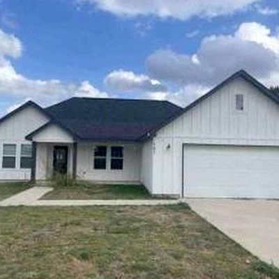 107 Tanglewood Dr, Tool, TX 75143