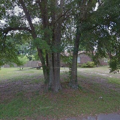 107 W Camellia Ave, Geneva, AL 36340