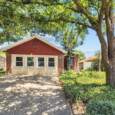 10716 Tall Oak Dr, Fort Worth, TX 76108