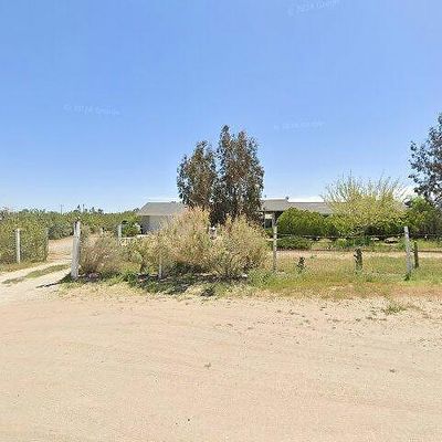 10763 Goss Rd, Phelan, CA 92371