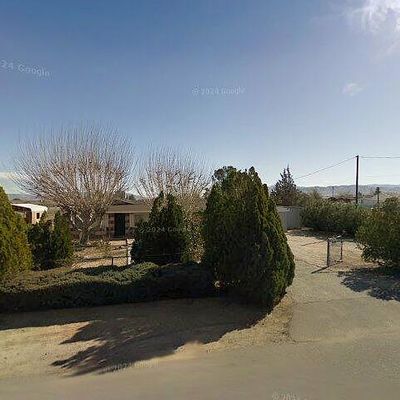 11905 Calcite Ave, Hesperia, CA 92345