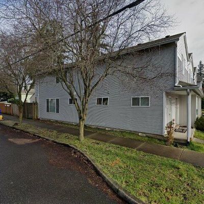 11911 Se Oak St, Portland, OR 97216