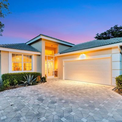 11922 Fountainside Cir, Boynton Beach, FL 33437