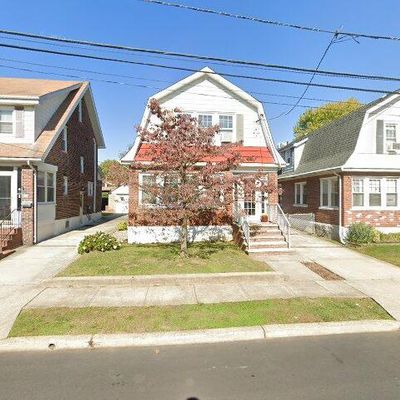 12 E Grove Ave, Woodbridge, NJ 07095