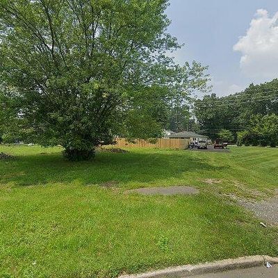 12 Fred Vereen Jr Rd, Lawrence Township, NJ 08648