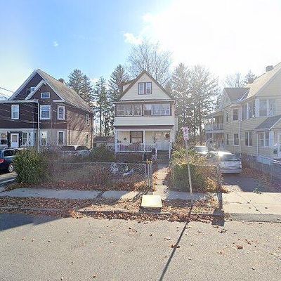 12 Saint James Ave, Holyoke, MA 01040