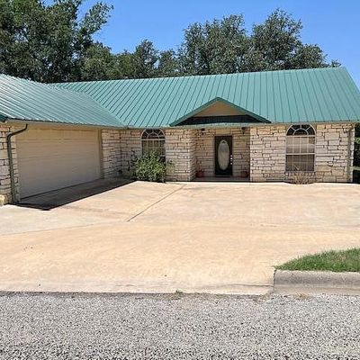 120 Parkview Dr, Brady, TX 76825