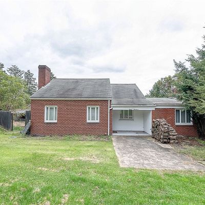 1200 Burchfield Rd, Allison Park, PA 15101