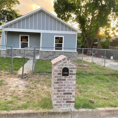 1201 S Butler St, Tyler, TX 75701