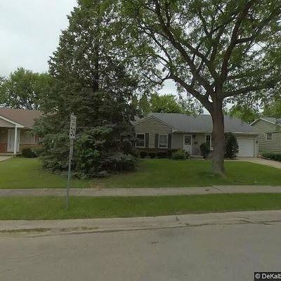 1205 Loren Dr, Dekalb, IL 60115