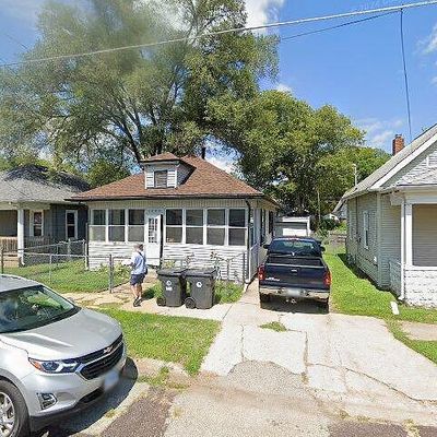 1205 Margaret St, Pekin, IL 61554