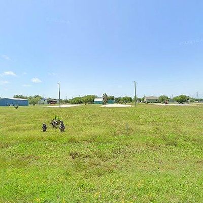 1205 W Houston Ave, Seadrift, TX 77983