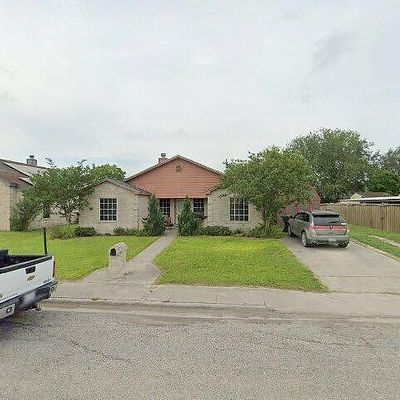 1205 Wyoming St, Alice, TX 78332