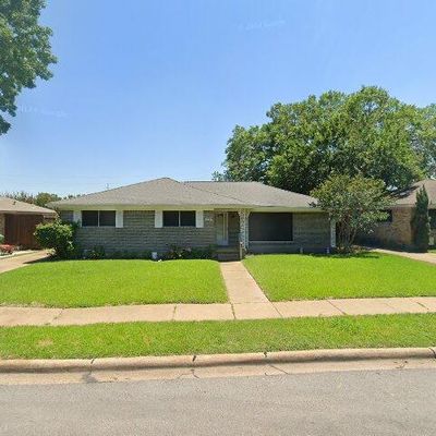 1206 Vicksburg Dr, Garland, TX 75041