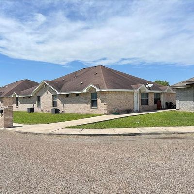 1207 Prosperity Dr, Edinburg, TX 78541