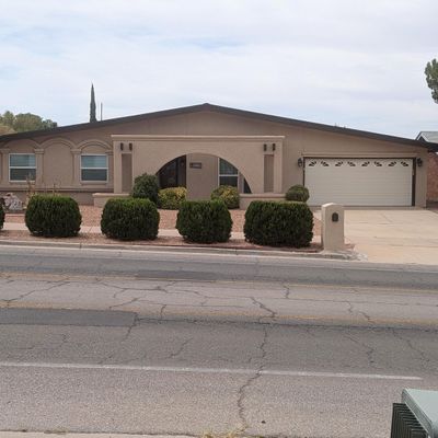 1208 Belvidere St, El Paso, TX 79912