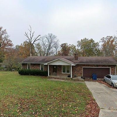 1208 Lakewood Dr, La Grange, KY 40031