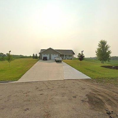 121 8 Th St Se, Pelican Rapids, MN 56572