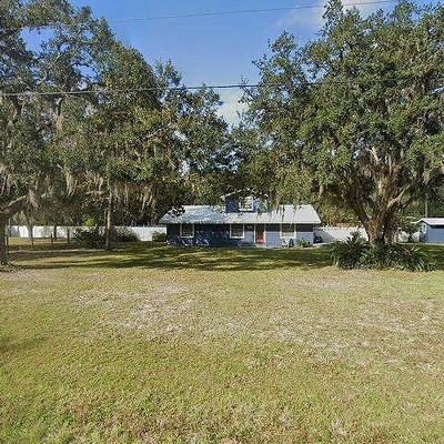 121 Daren Dr, Palatka, FL 32177