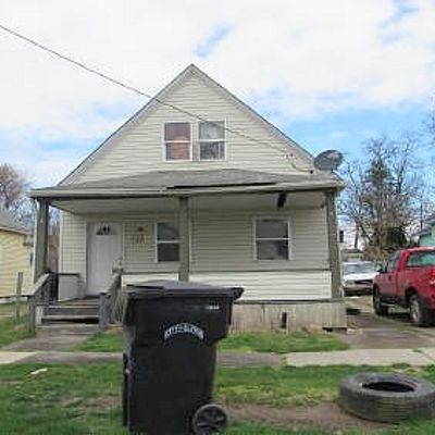 121 Monroe St, Elyria, OH 44035