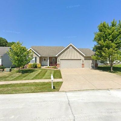 121 Seasons Pkwy, Lake Saint Louis, MO 63367