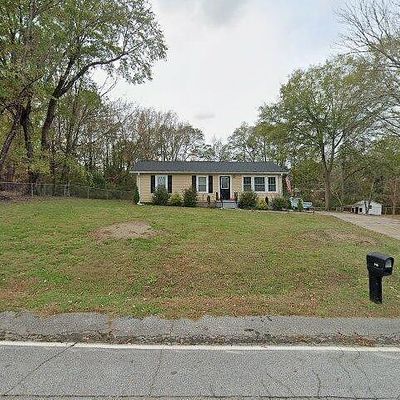 121 Woodland Dr, Fountain Inn, SC 29644